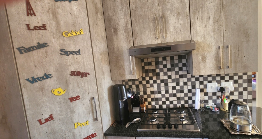 3 Bedroom Property for Sale in Ngwenya River Estate North West